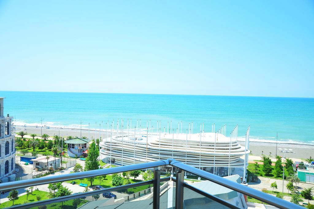 Aparthotel Rock First Line Batumi